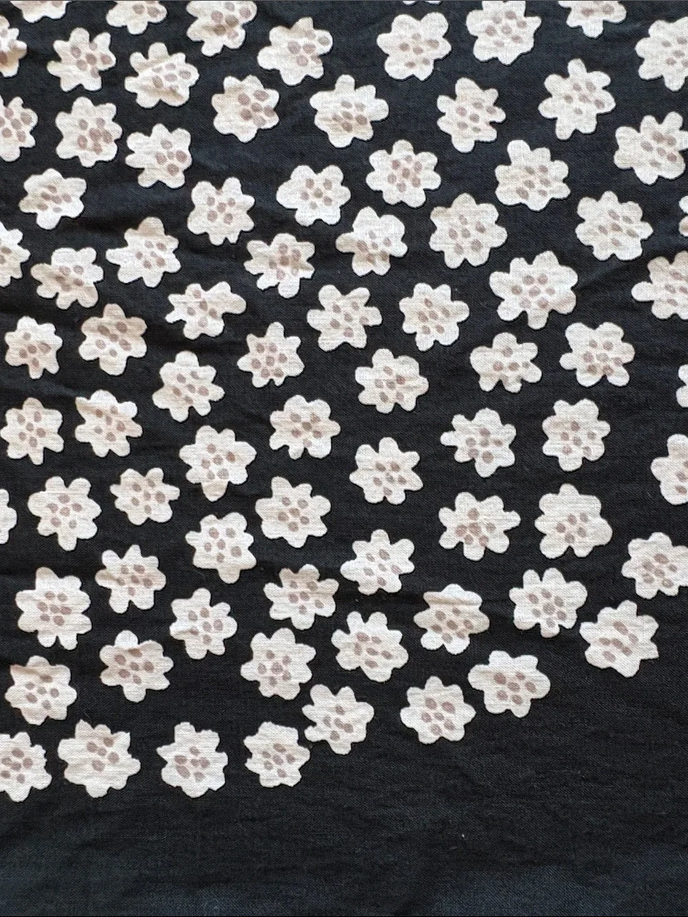 Marimekko Black and White Floral Circle Scarf